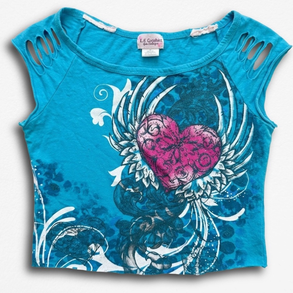 LA Conduct Girls Large Y2K Blue Heart Graphic Tee Raw Hem Cutout Shoulder Crop